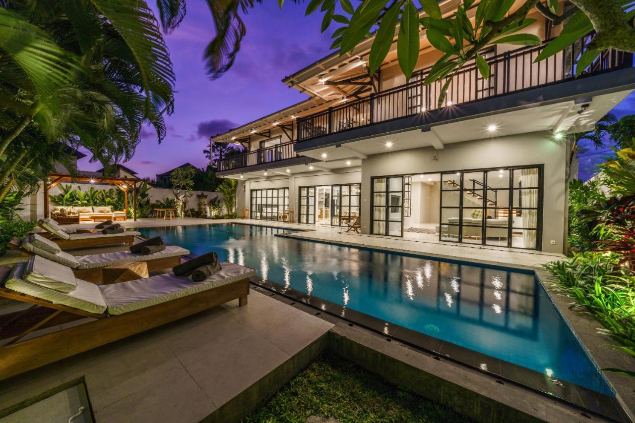 Villa Okenada - Modern 5-Bedroom Pool Villa In Berawa! Canggu  Ngoại thất bức ảnh