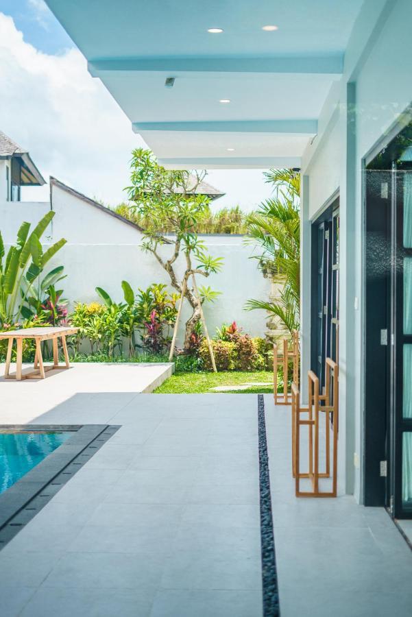 Villa Okenada - Modern 5-Bedroom Pool Villa In Berawa! Canggu  Ngoại thất bức ảnh