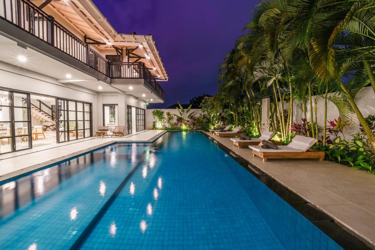 Villa Okenada - Modern 5-Bedroom Pool Villa In Berawa! Canggu  Ngoại thất bức ảnh