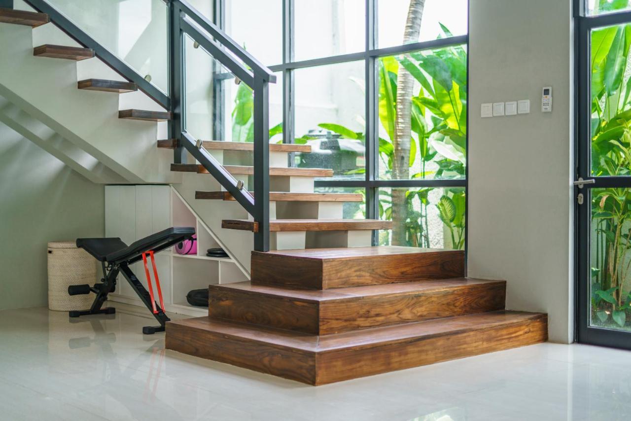 Villa Okenada - Modern 5-Bedroom Pool Villa In Berawa! Canggu  Ngoại thất bức ảnh