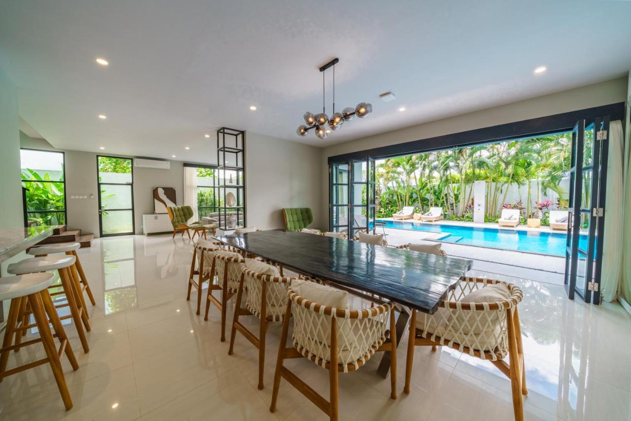 Villa Okenada - Modern 5-Bedroom Pool Villa In Berawa! Canggu  Ngoại thất bức ảnh