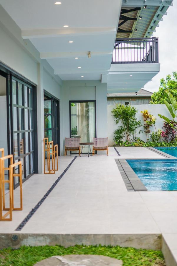 Villa Okenada - Modern 5-Bedroom Pool Villa In Berawa! Canggu  Ngoại thất bức ảnh